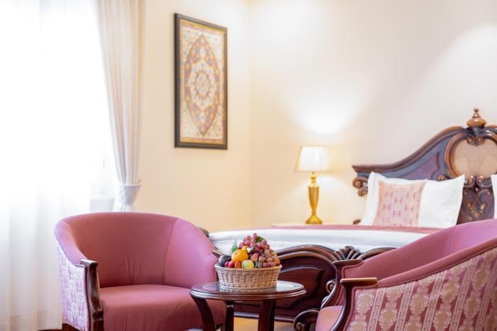 moghal mahal resort rajbagh srinagar