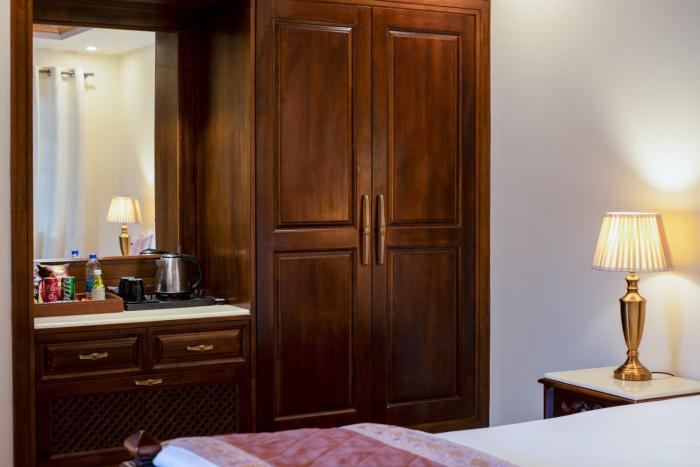 moghal mahal resort rajbagh srinagar