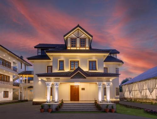 Moghal Mahal Resort Rajbagh Srinagar,,4 star