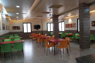Salasar Shanti Niketan,,4 star