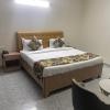 hotel golden arrow