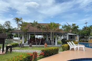 baan sanuan resort