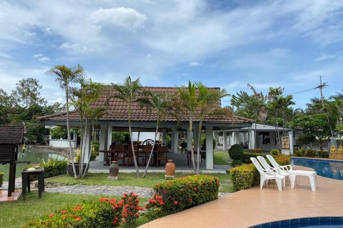 baan sanuan resort