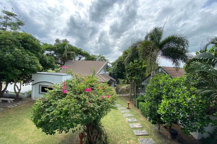 baan sanuan resort