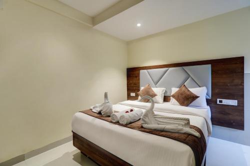 Hotel New Parimeet Residency,,3 star