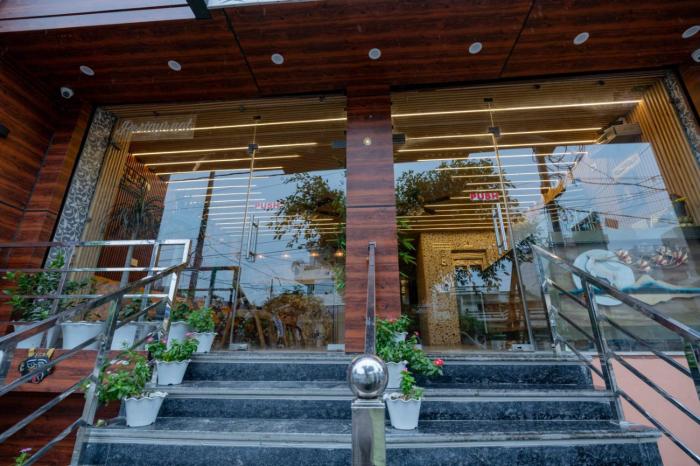 hotel relax inn ganga rishikesh