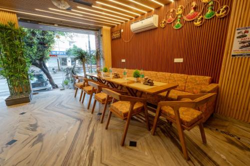 hotel relax inn ganga rishikesh