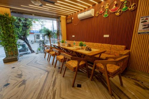 hotel relax inn ganga rishikesh