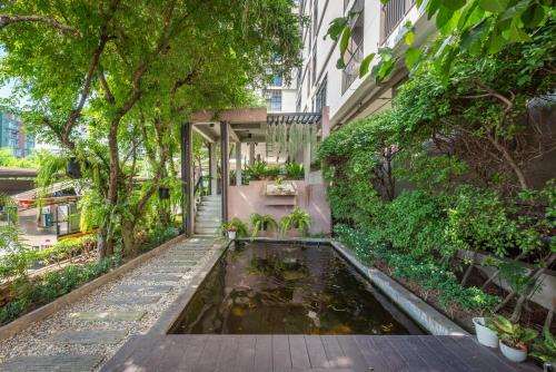 shin muffin abac bangna