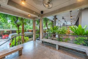 shin muffin abac bangna