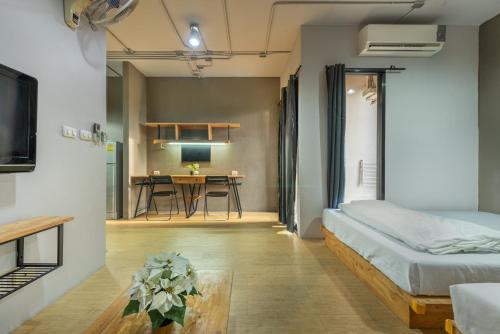 Shin Muffin Abac Bangna ,,3 star