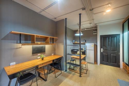 shin muffin abac bangna