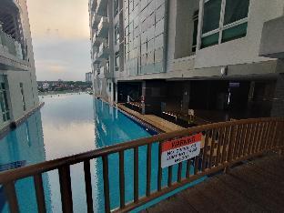 Ksl D'esplanade Residence @ R9 Homestay,,5 star