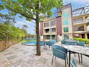 misty blues villas and resort