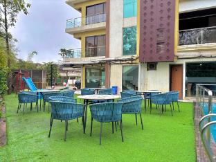 misty blues villas and resort