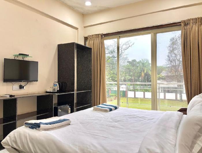 misty blues villas and resort