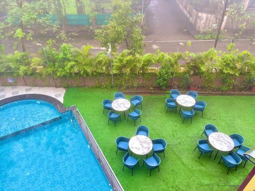 misty blues villas and resort