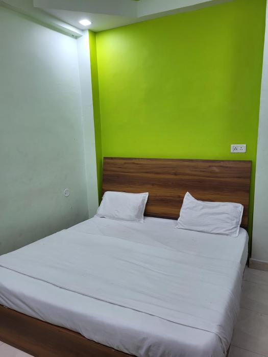 hotel shiv ganga