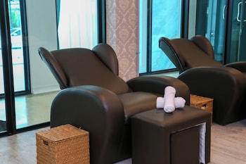 chana bangkok hotel