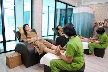 chana bangkok hotel