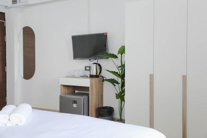 chana bangkok hotel