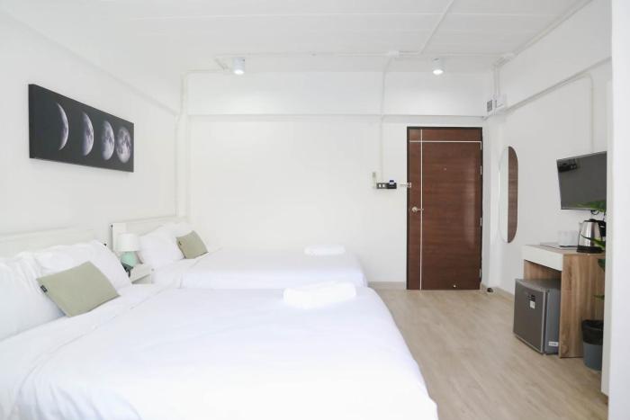 chana bangkok hotel