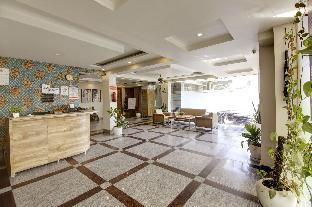 The Palm Suites,,2 star