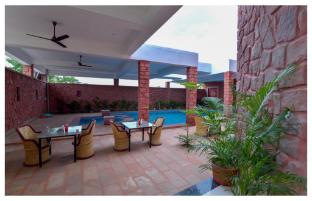 yashvrinda hotel and resort