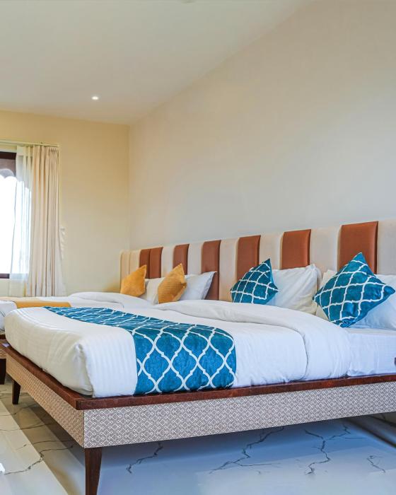 yashvrinda hotel and resort