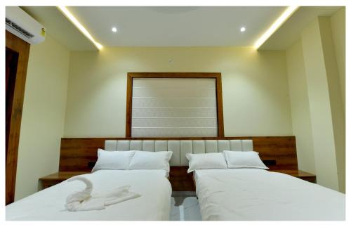 Yashvrinda Hotel And Resort,,3 star