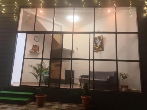 hotel ramdev chikodi