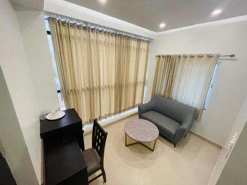 hotel ramdev chikodi