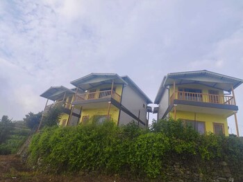 hill top eco resort