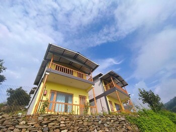 hill top eco resort