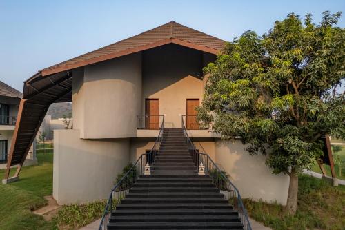 Ananta Spa & Resort Ajabgarh,,4 star