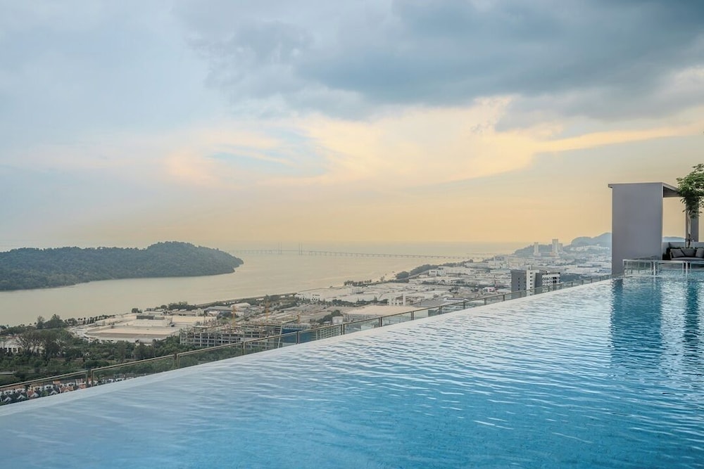 iconic regency service residences managed by iconic hotel