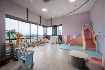 iconic regency service residences managed by iconic hotel