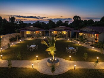 aashiyana luxury cottages