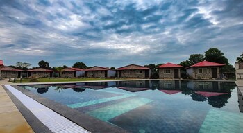 aashiyana luxury cottages