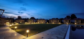 aashiyana luxury cottages