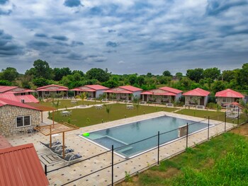 aashiyana luxury cottages