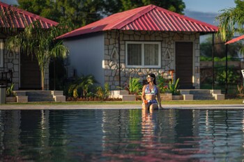 aashiyana luxury cottages