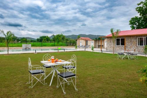 aashiyana luxury cottages