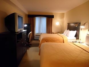 comfort inn and suites laguardia airport