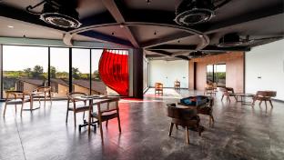 The Qualia Resort Club & Brewery,,4 star