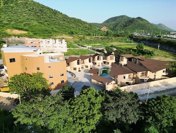 the qualia resort club and brewery