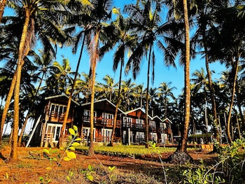 seclude eco cottages