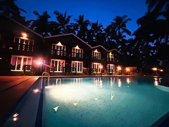 seclude eco cottages