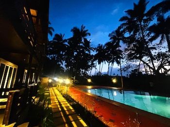 seclude eco cottages