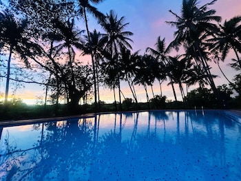 seclude eco cottages